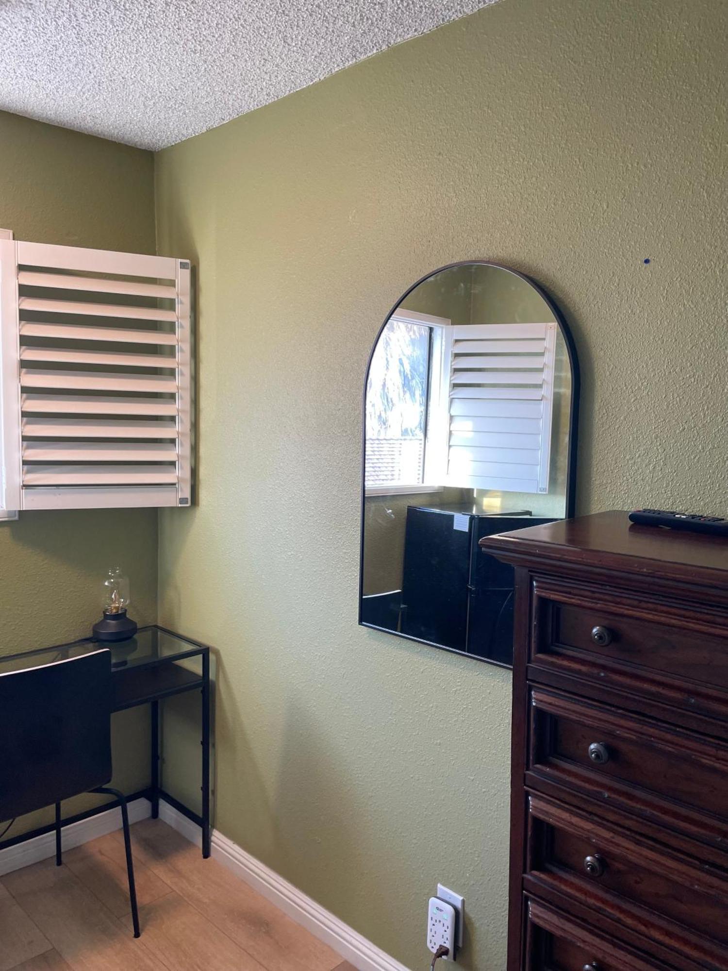 Private Room In Los Angeles With Ac, Strong Wifi, Smart Tv, Work Desk Near Sofi Stadium Exterior foto